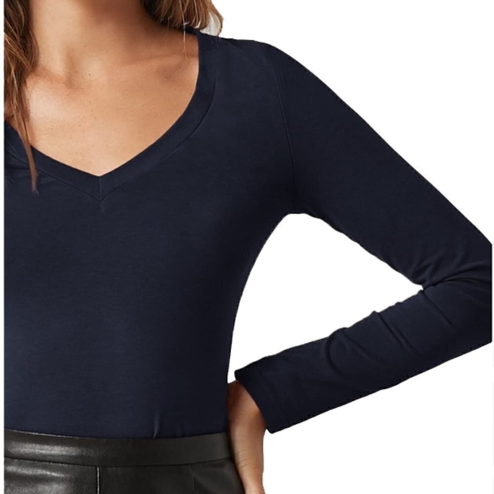 ❤️ 🆕 SO Favorite V-Neck super soft long sleeve Shirt Size XS